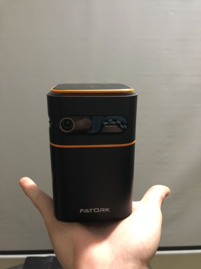 Máy chiếu Mini Fatork siu nhỏ gọn