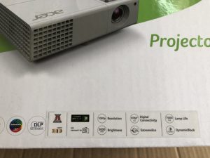  Máy chiếu cũ Full HD 3D Acer H6510BD