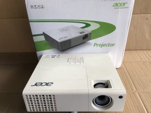  Máy chiếu cũ Full HD 3D Acer H6510BD