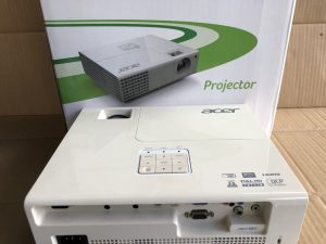  Máy chiếu cũ Full HD 3D Acer H6510BD