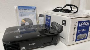 Máy chiếu Epson tw400 mới 99%