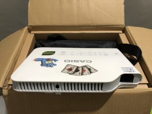 Máy chiếu Casio XJ-A147 full thùng lướt