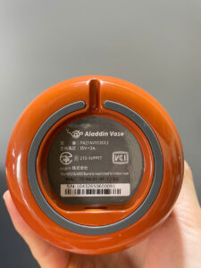 - Điện áp 15V, cường độ dòng điện 3A.