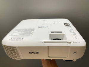 Máy chiếu Epson Home Cinema 880